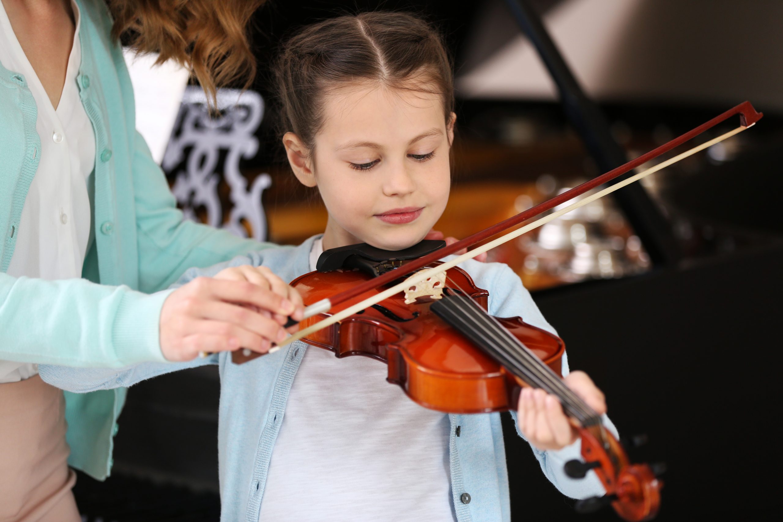 Read more about the article Saturday morning Mini Strings for beginners